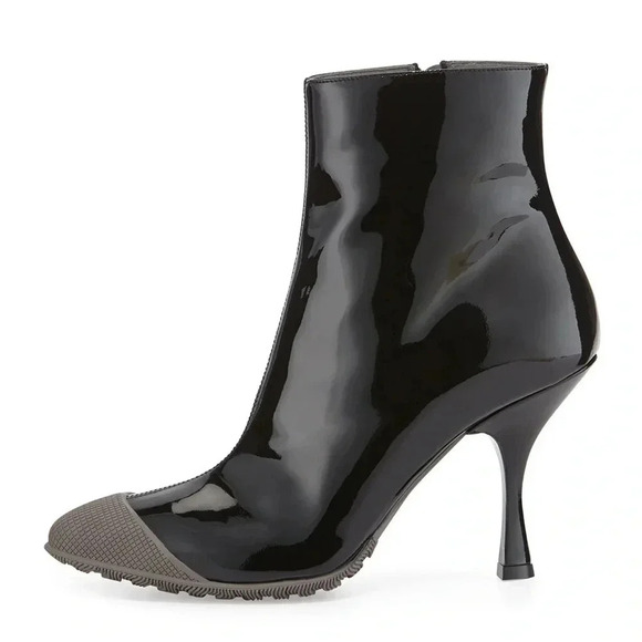 100% Authentic MIU MIU Cap-Toe Patent Ankle Booties, Stiletto Heel, Italy - Picture 3 of 14
